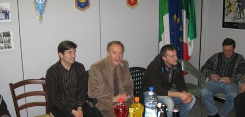 2010 – Apericena